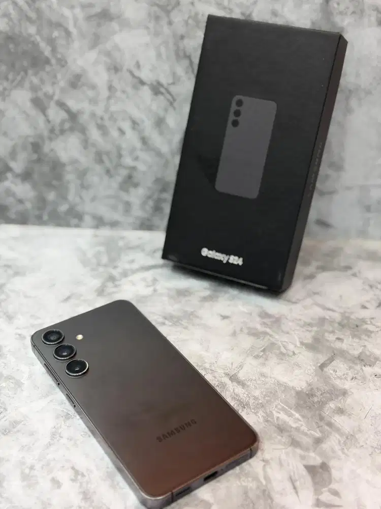 Samsung s24 8/256gb black ex sein