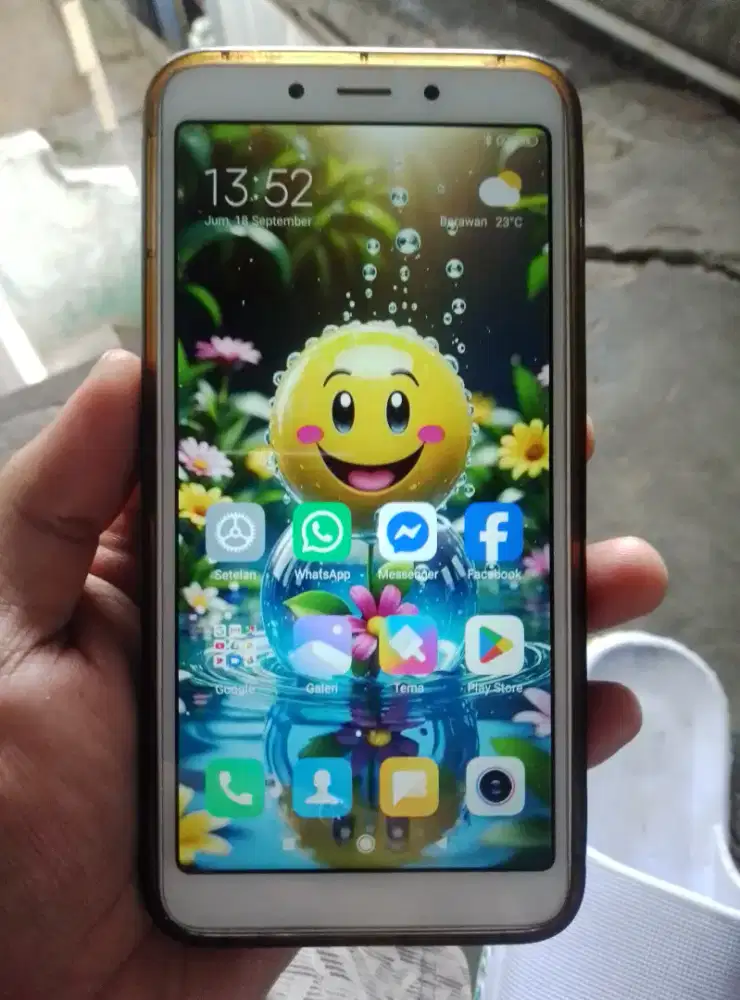 Xiaomi redmi 6 4G 3/32 layar 5.5 inchi mulus tt/barter
