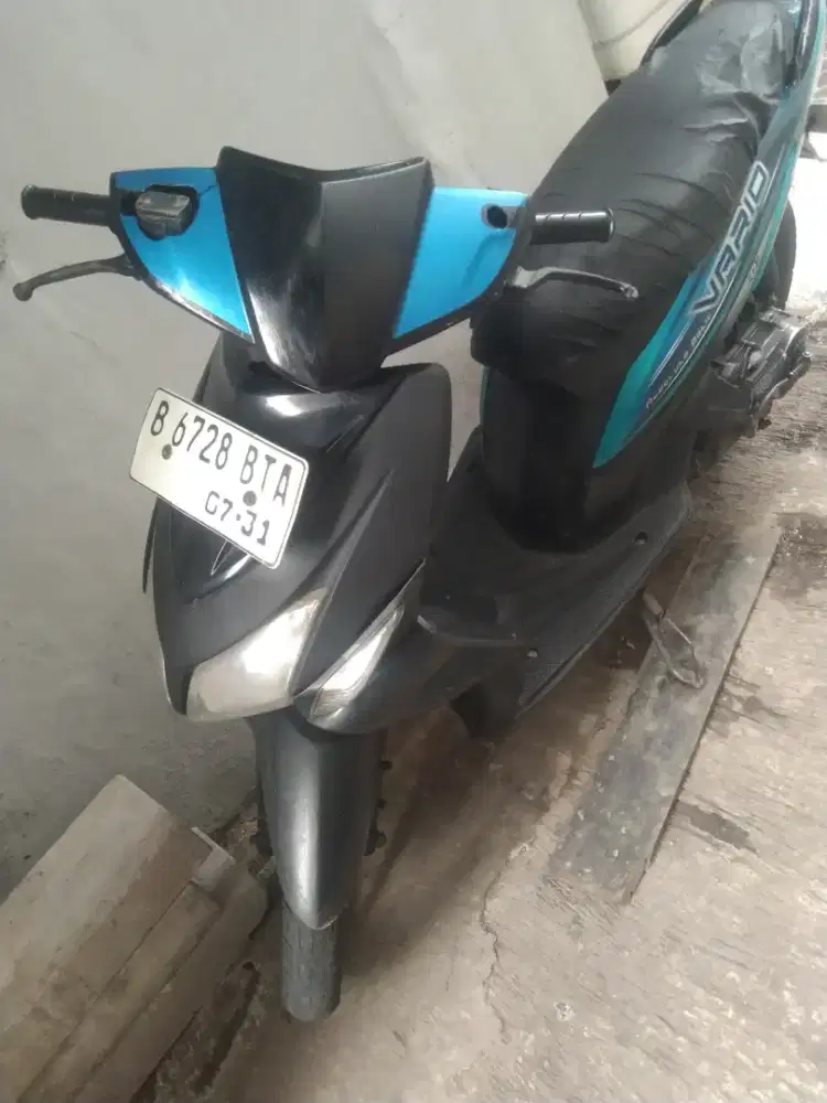Jual Vario 2008 pajak hidup plat panjang motor kondisi apa adanya
