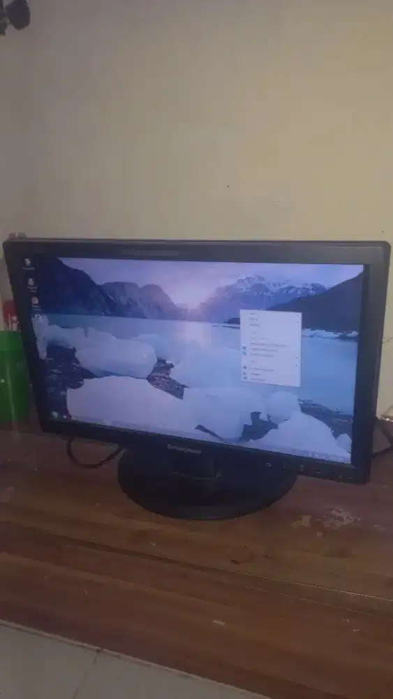 jual monitor lenovo 18,5 inch