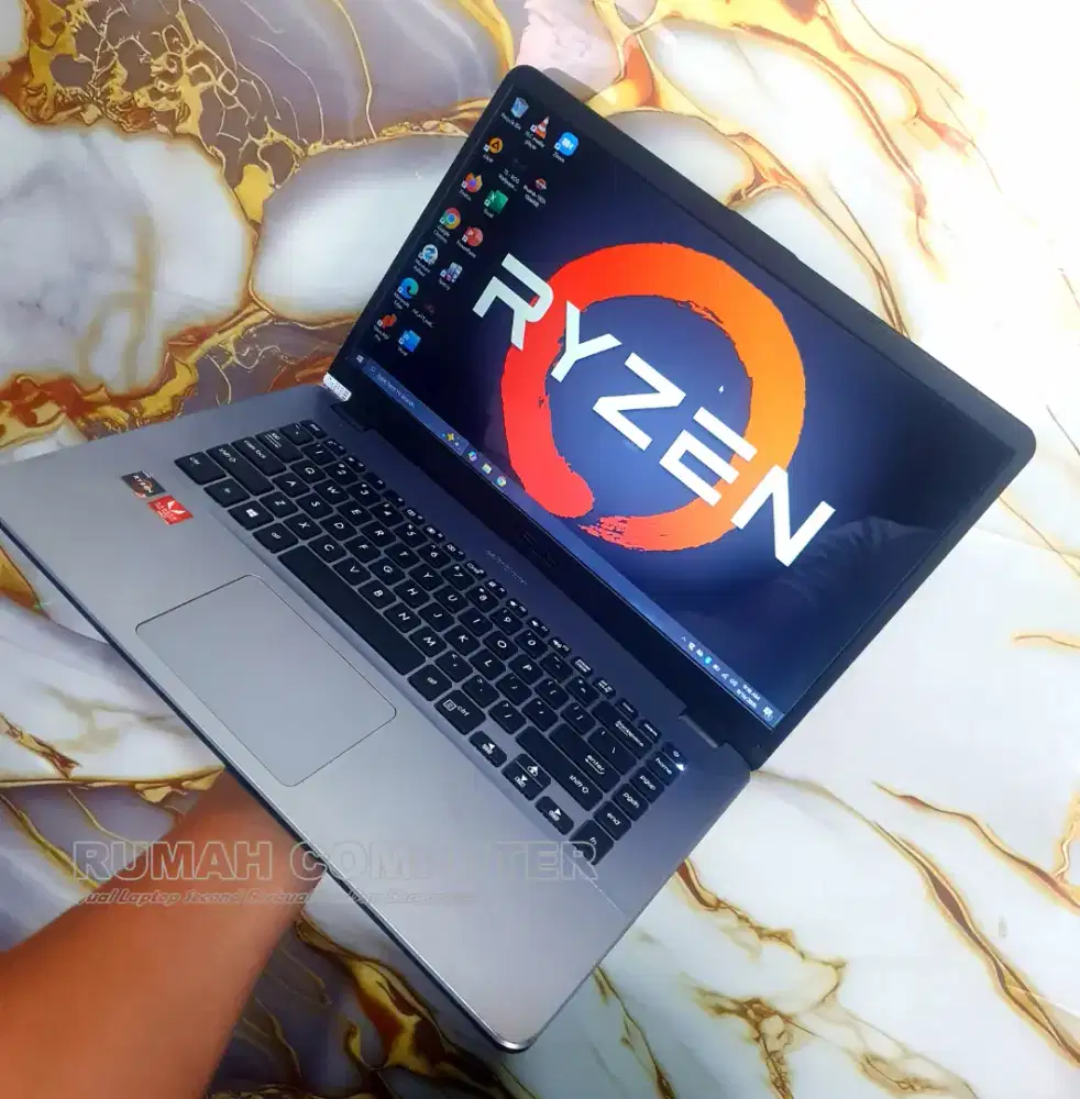 LAPTOP ASUS VIVOBOOK CAKEP SLIM