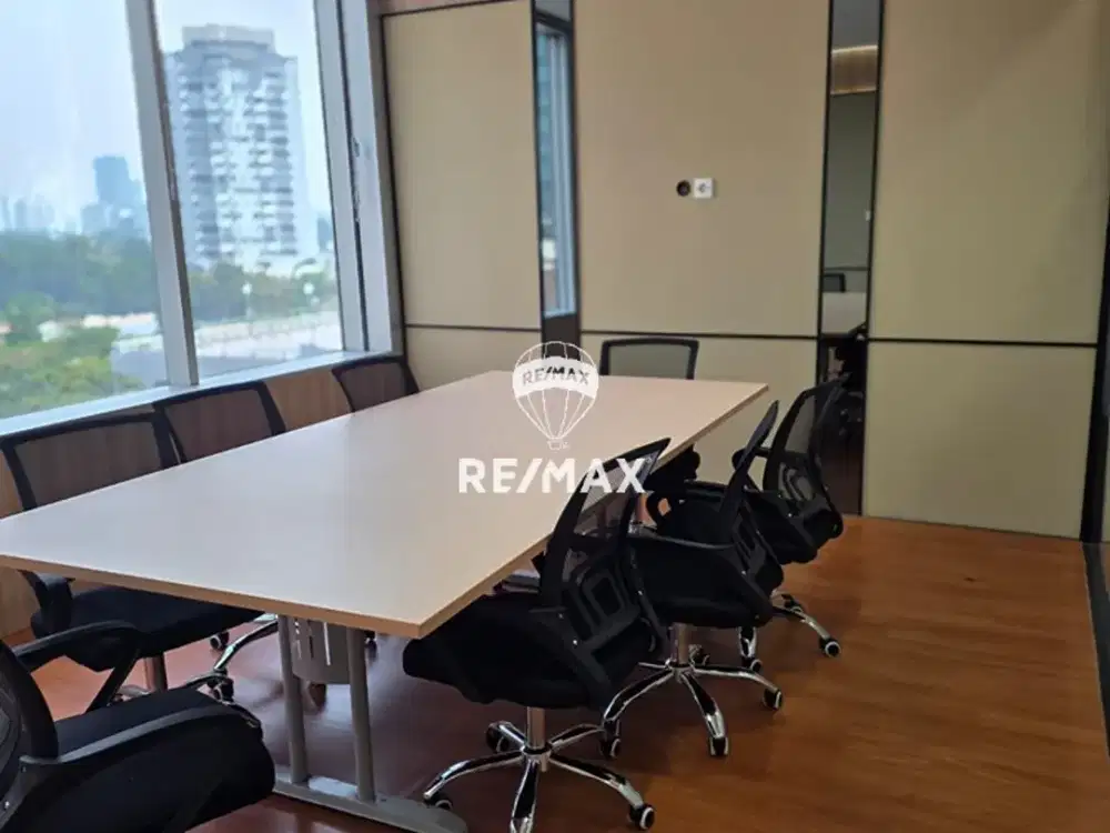 DISEWAKAN OFFICE SPACE ADA 9 RUANGAN DI MENARA SUDIRMAN SEMI FURNISHED