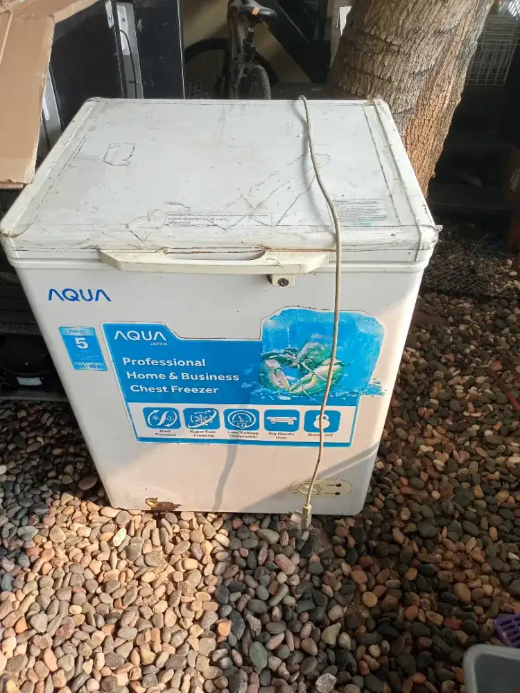 Jual freezer Aqua 100 ltr