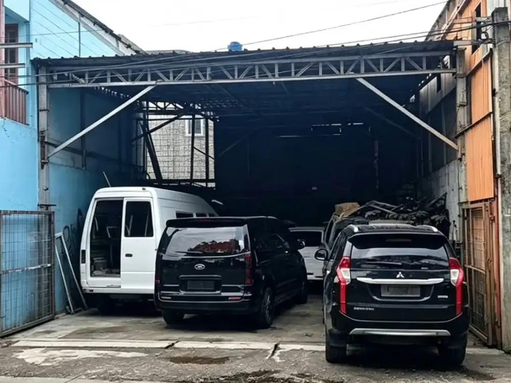 Dijual Cepat Bengkel Aktif di Lokasi Strategis Pinggir Jalan Raya Ciangsana Bogor
