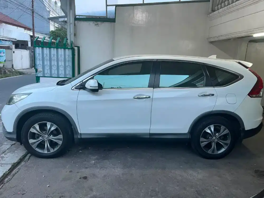 Honda CR-V Gen 4 2.4 Prestige AT 2012