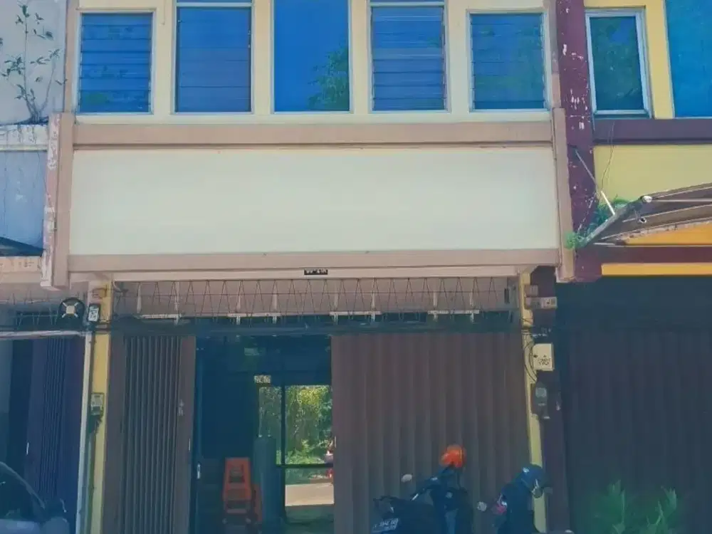 Disewakan Ruko Galaxy Bumi Permai Araya 2,5lt Cck Utk Tempat Usaha