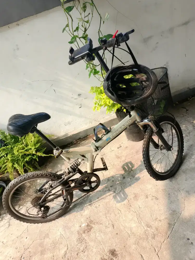 Sepeda lipat fingard