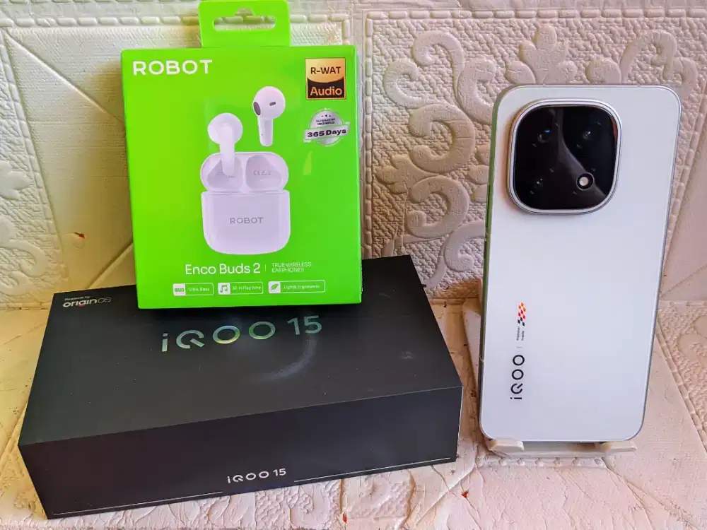 Iqoo 15 16/512 GB Like New