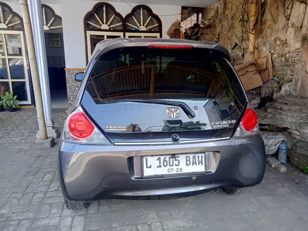 HONDA BRIO 2015