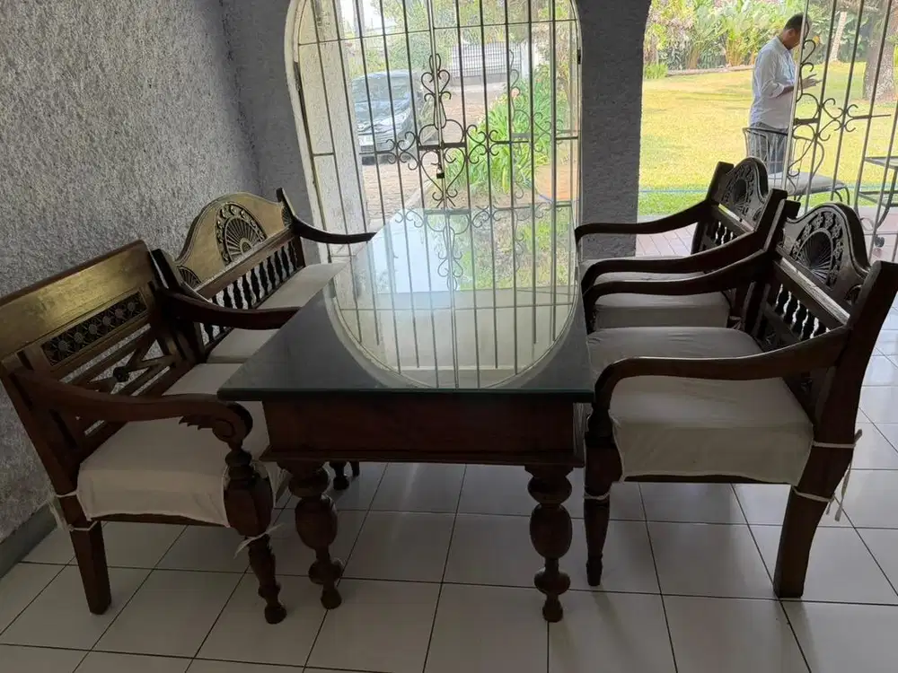 Set meja meeting jati old money
