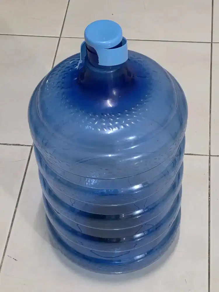 Galon Kosong yg Tidak ada Keran 19 liter