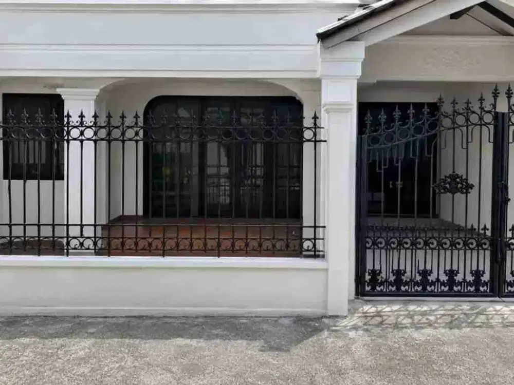 Dijual Rumah siap huni Rungkut Asri Barat