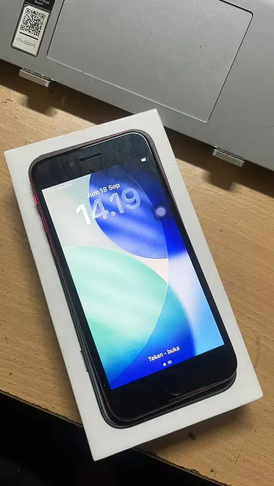 Iphone SE gen 2 64gb Ibox