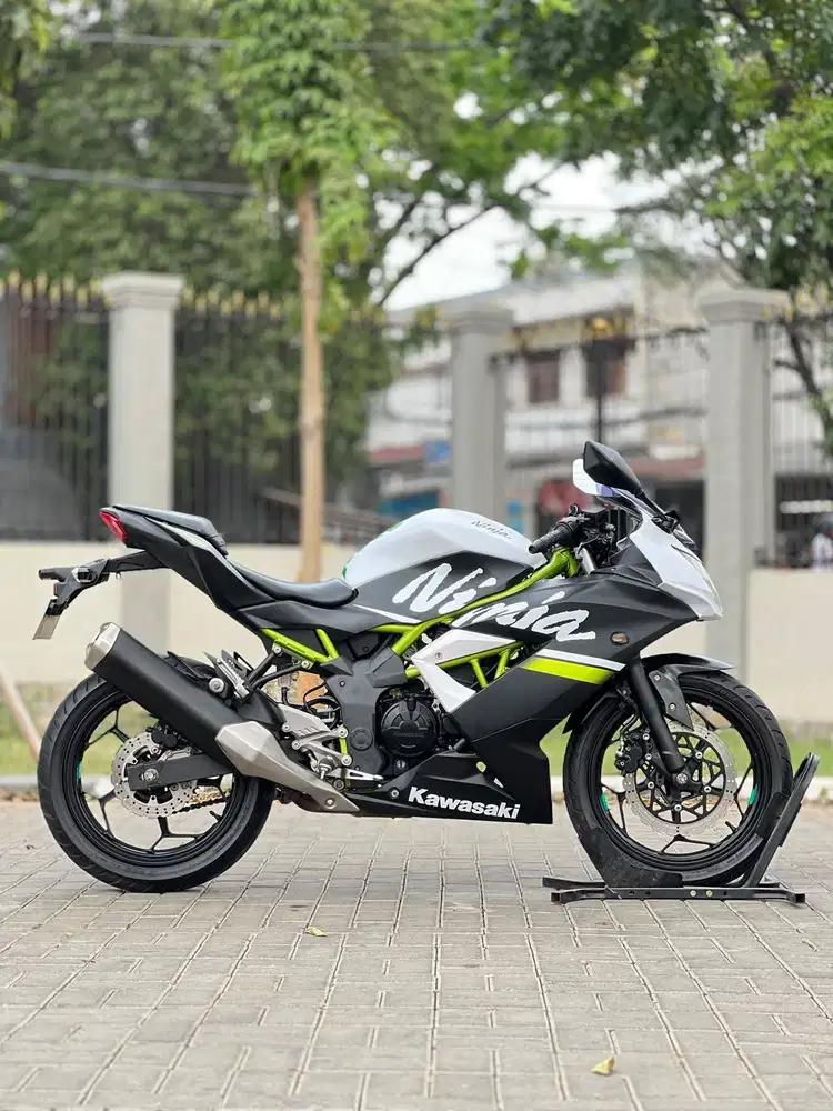 KAWASAKI NINJA 250 MONO SL 2020 PUTIH KM 8K PAJAK PANJANG SIAP RIDING