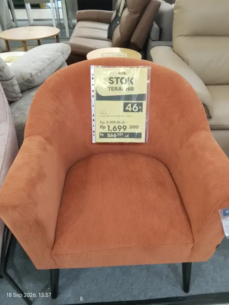 Lizzie tub chair