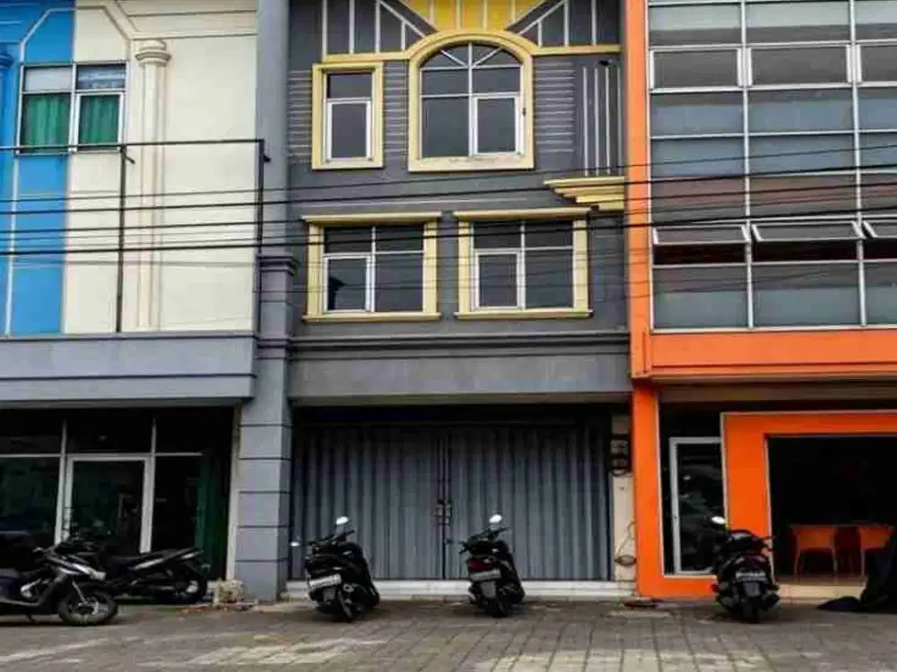 RUKO 3 LANTAI KARTINI PANCORAN MAS DEPOK