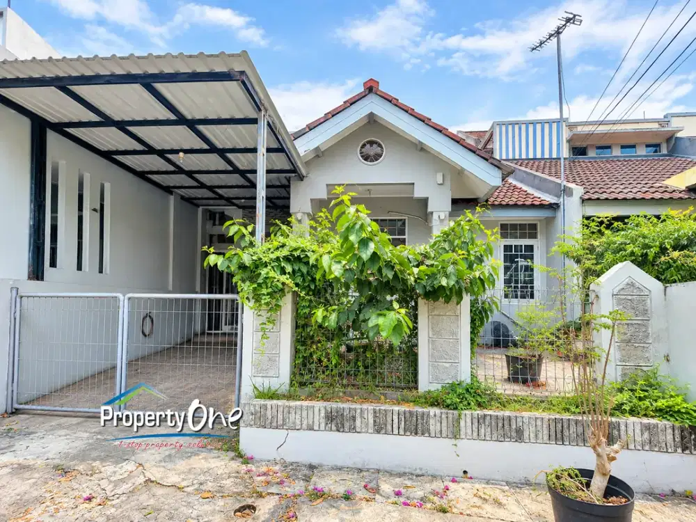 Jual Rumah 1 Lantai Siap Huni di Griya Loka, Ada Mini Garden, , SHM, Free 2 Unit AC, Dekat ke Akses Tol JORR, Stasiun KRL Rawa Buntu & Eka Hospital BS