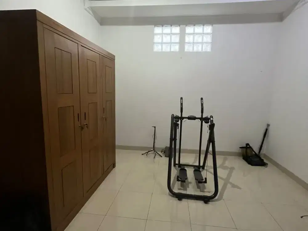 Rumah Hadap Utara SHM Sutera Elok Alam Sutera Tangerang