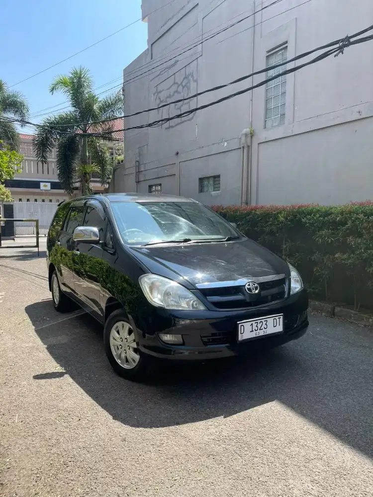 Toyota Innova E 2006 Manual