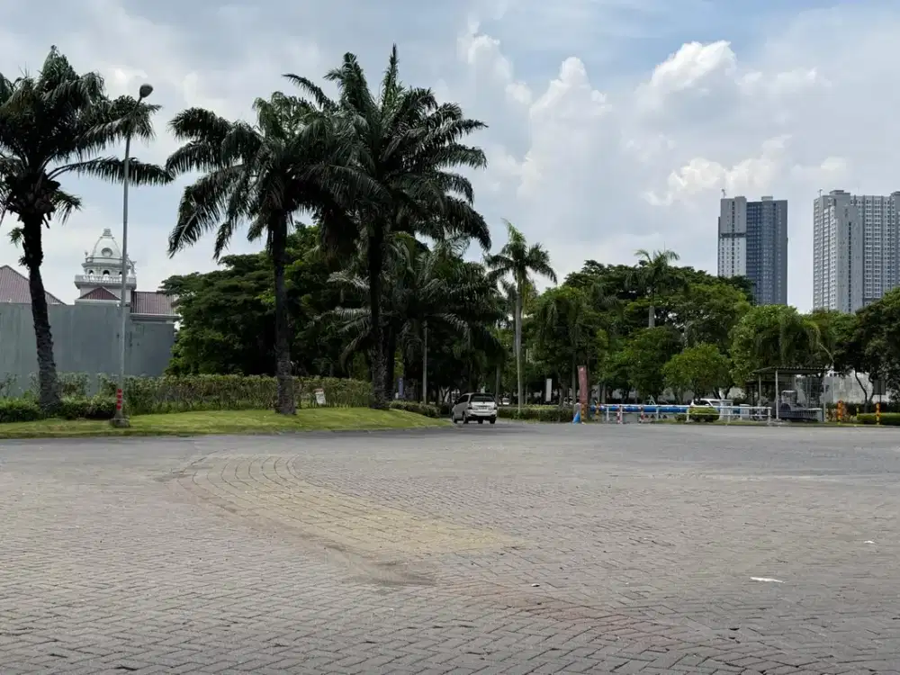 Tanah Pakuwon City Palm Beach Samping Mall dan Kampus WM