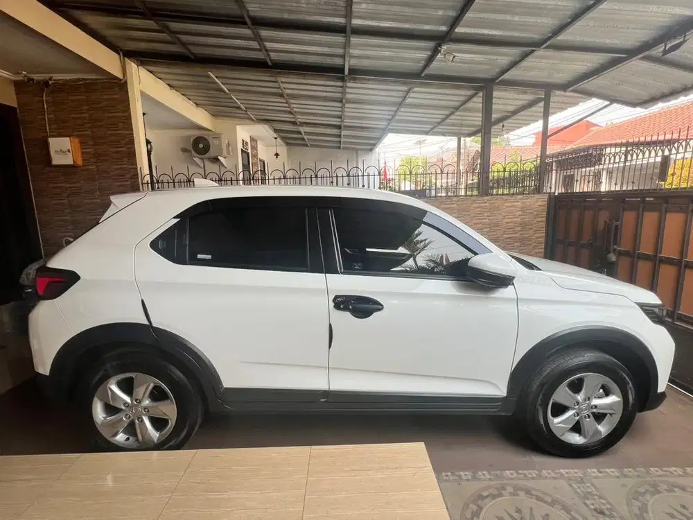 Honda WR-V 2024 | Putih | Low KM | Tangan Pertama | Sangat Terawat
