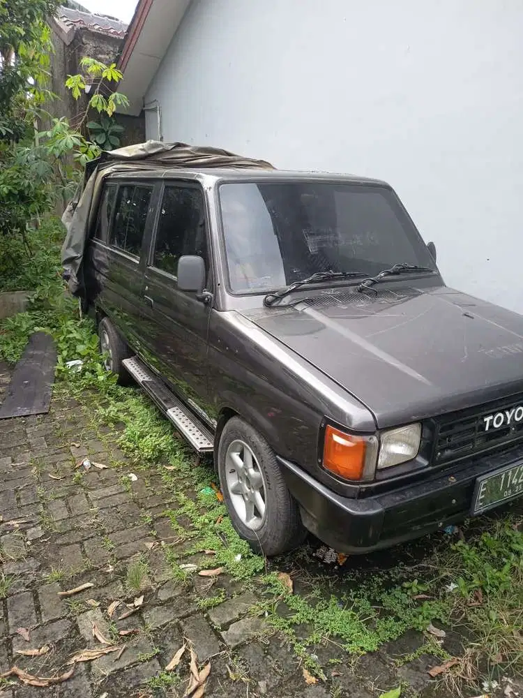 Toyota Kijang 1989 Bensin