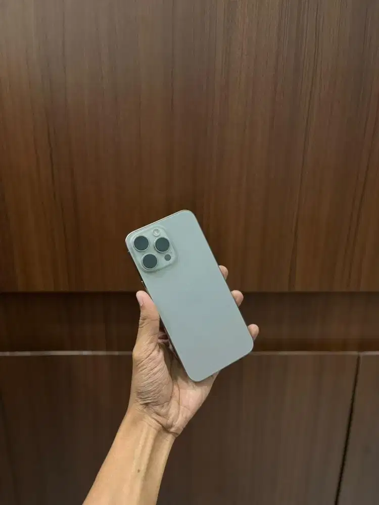 Iphone 15 promax 256gb natural titanium resmi indo
