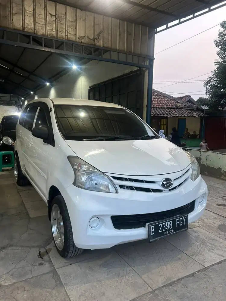 Daihatsu Xenia X MT 2015 – Manual KM 148rb, Harga Nego