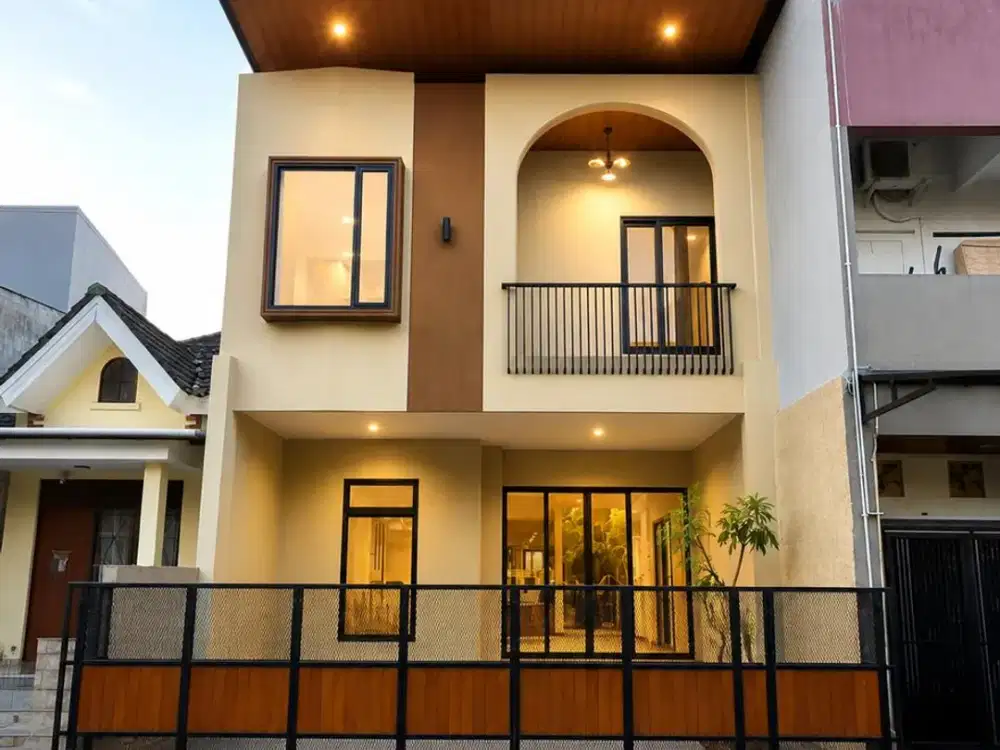 Dijual Rumah Brand New (7X14) - 2 Lantai SHM Siap Huni di Kencana Loka BSD City