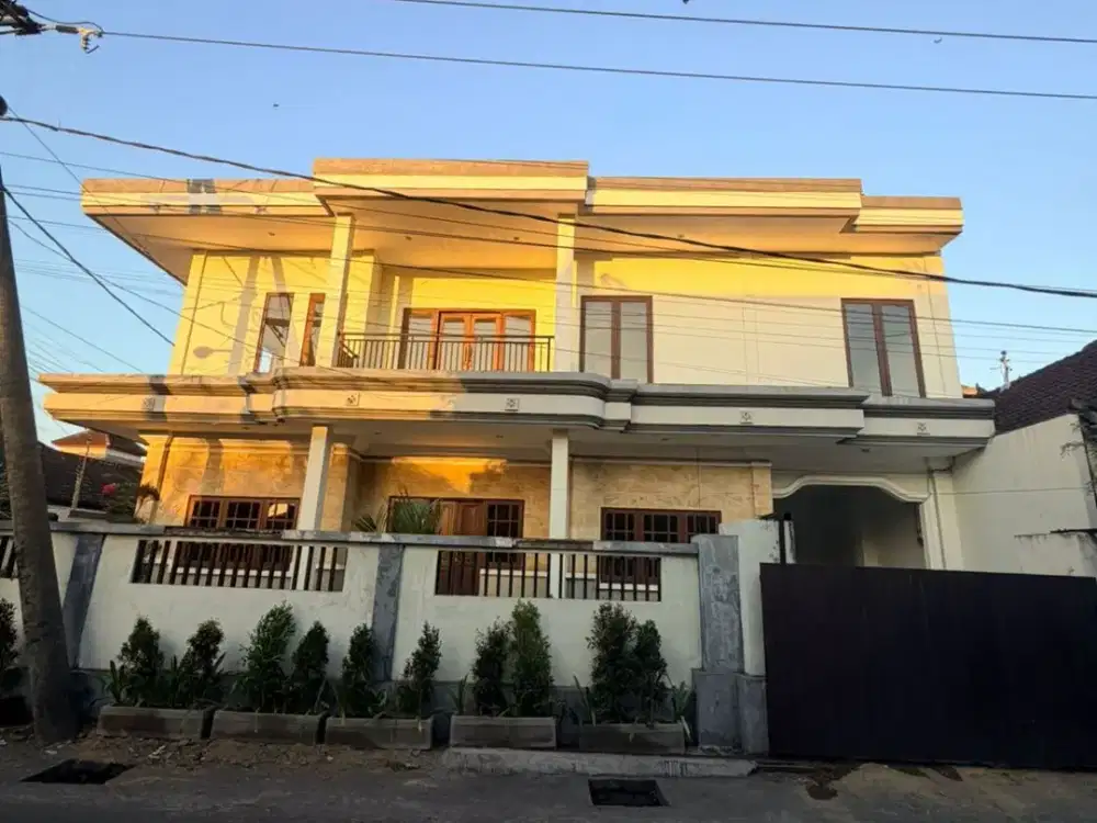 DIKONTRAKKAN RUMAH 2 LANTAI di GATSU TENGAH, DENPASAR BALI