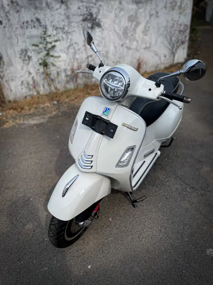 PIAGGIO VESPA GTS 150 4V IGET ABS 2023