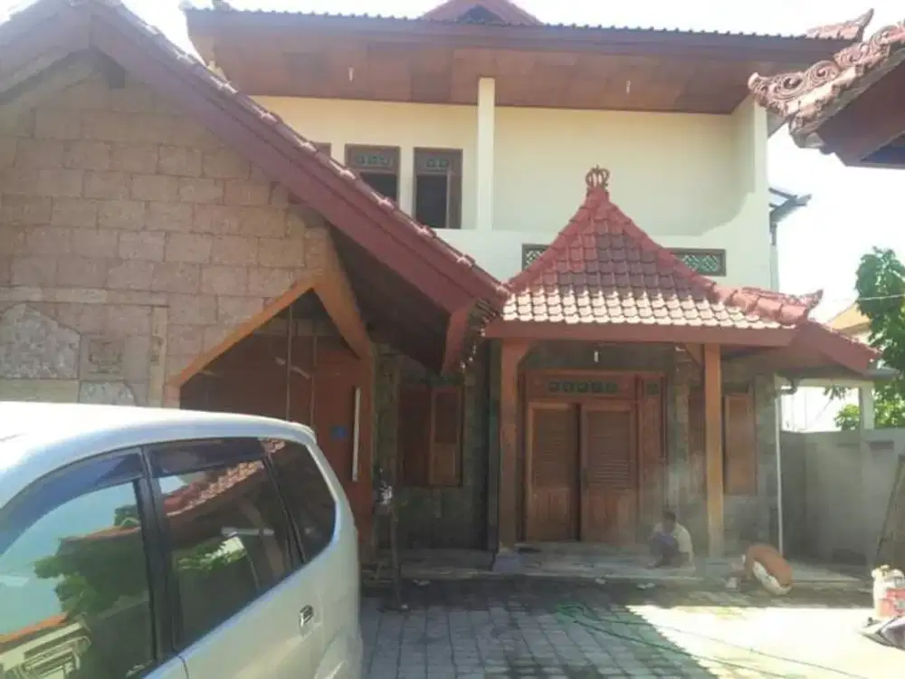 DIJUAL RUMAH 2 LANTAI DI TEUKU UMAR BARAT, DENPASAR BARAT, BALI