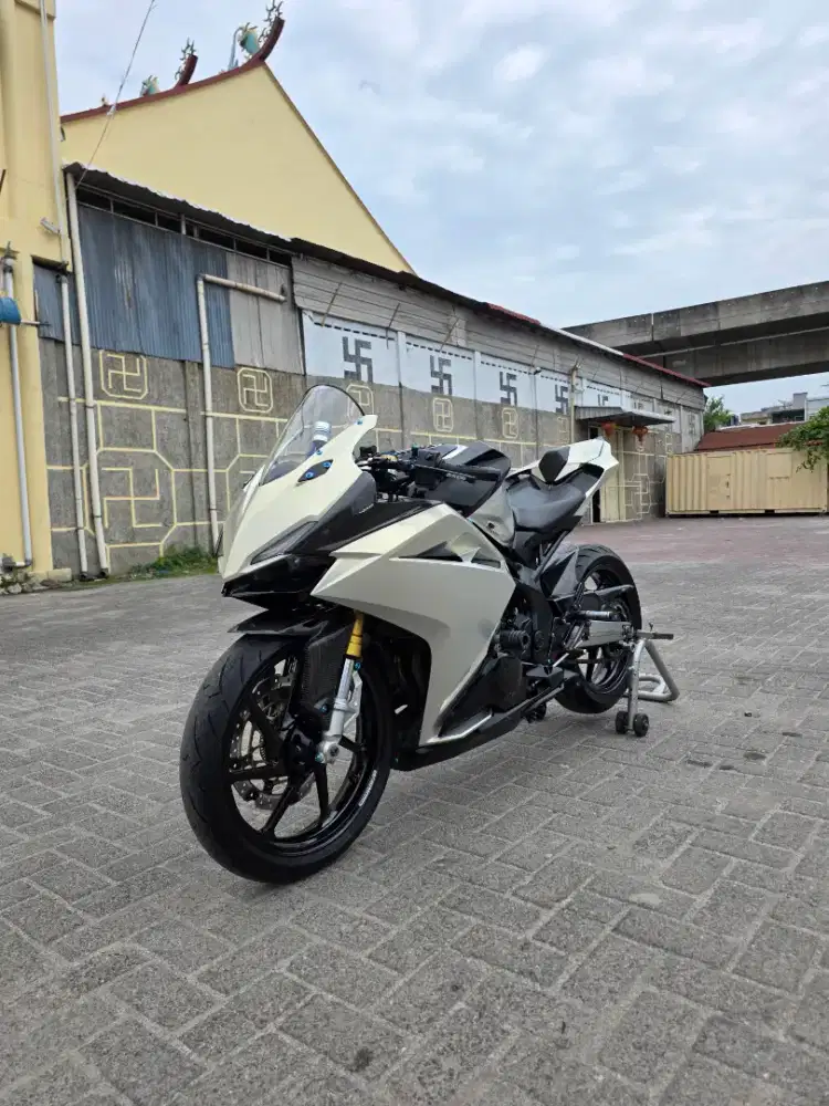 Honda CBR 250RR ABS Repaint Satin White 2016