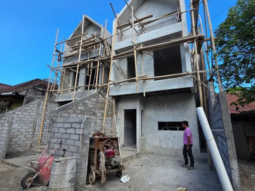 DIJUAL RUMAH 2 LANTAI DI KESIMAN, DENPASAR TIMUR, BALI