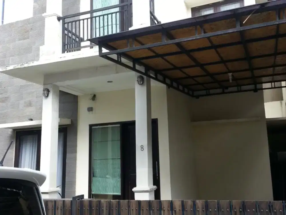 DISEWAKAN RUMAH SIAP PAKAI DI TUKAD BATANGHARI XI, DENPASAR, BALI