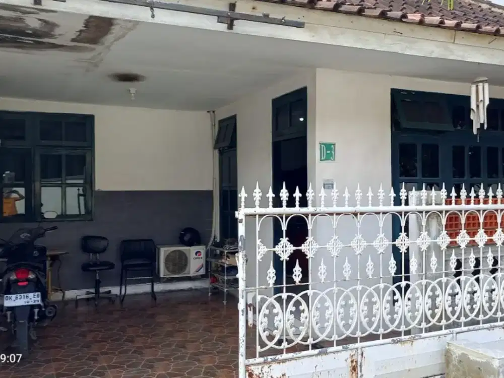 DIJUAL 2 UNIT RUMAH  SESATAN, DENPASAR SELATAN, BALI