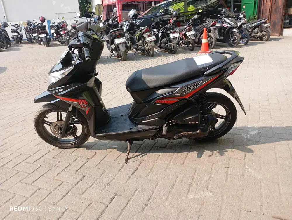Honda beat eco Tahun 2016 Surat komplit