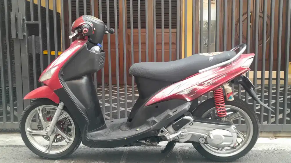 Dijual mio sporty tahun 2008 ok.