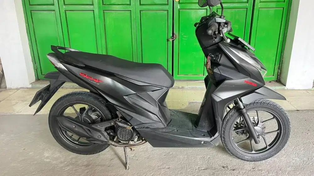 BEAT ESP CBS ISS DELUXE TAHUN 2023