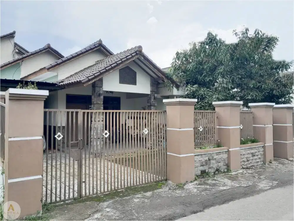 Jual Rumah Luas 2 Lantai dan Nyaman Siap Huni di Kadungora Garut