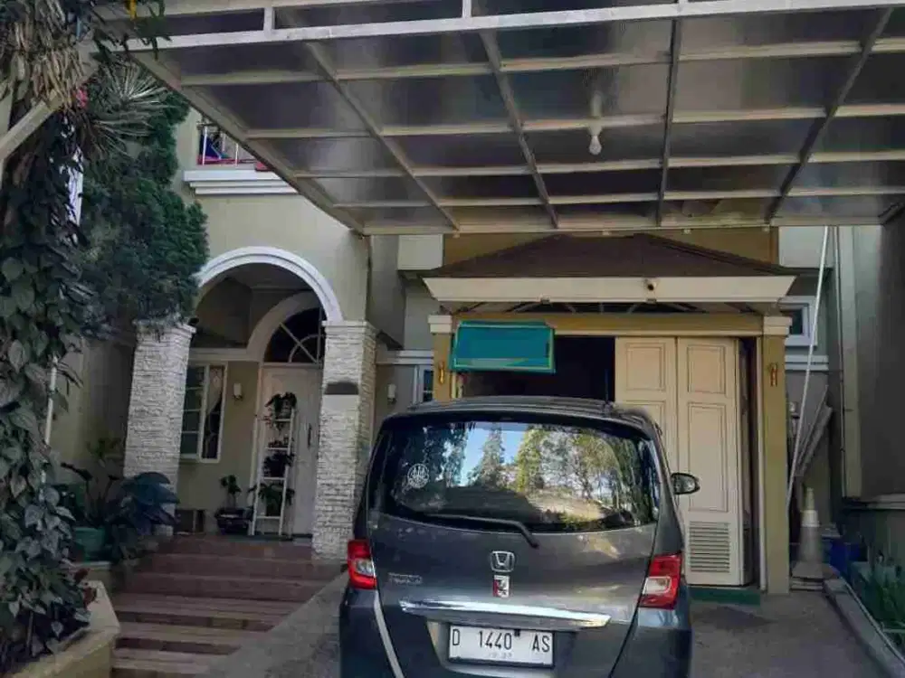 Rumah minimalis di Komplek Dekat Pintu Toll Pasteur Kota Bandung