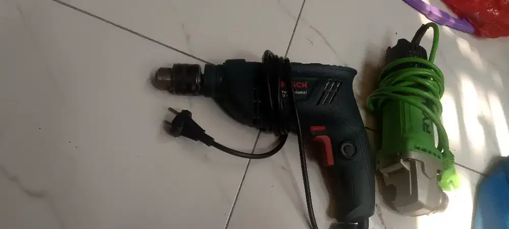 Dijual bor Bosch GSB600 dan gurinda ryu