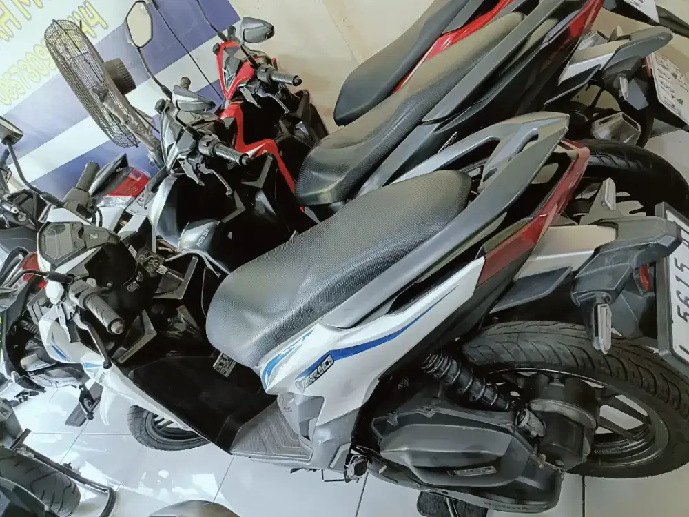 2018 HONDA VARIO ESP CBS SPORTY FI ECO BISA KREDIT