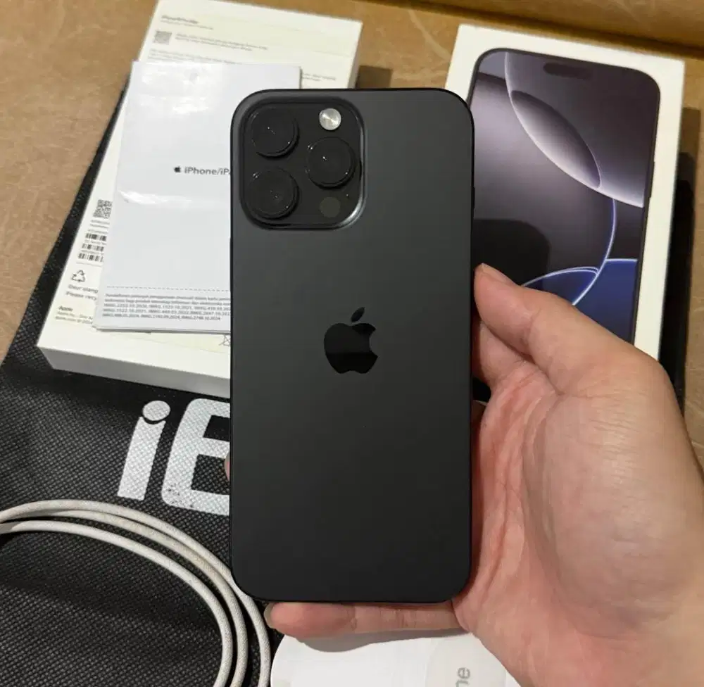 Iphone 16 Pro Max 256gb ibox warna black
