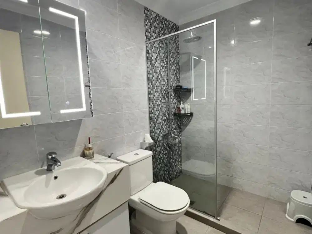 DISEWA APARTEMEN GADING RESORT RESIDENCE MOI KELAPA GADING BLOK D LANTAI 3 FULL FURNISH