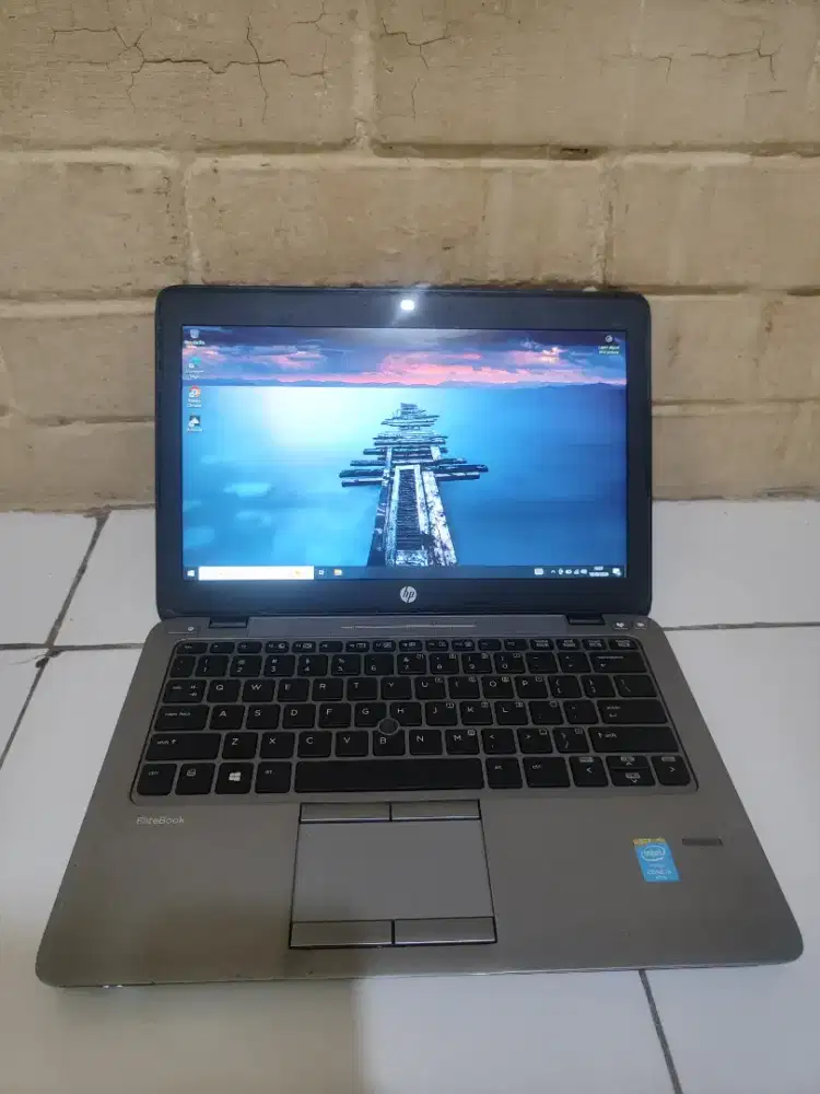 Laptop HP 820 G2 core i5 gen 5 slim