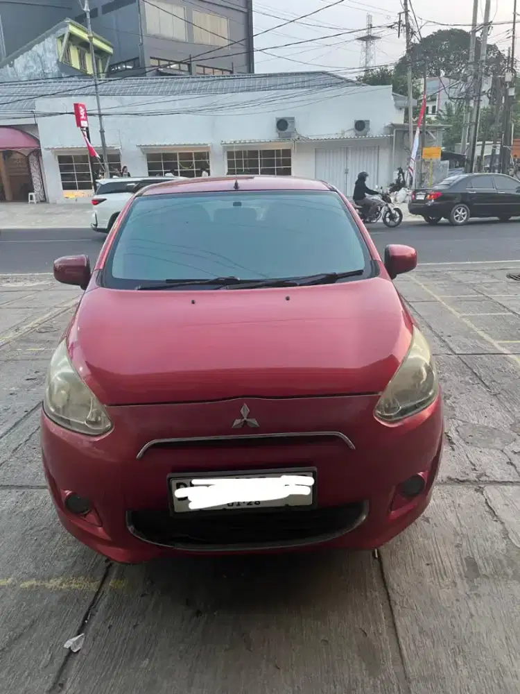 Dijual Misubishi Mirage 2013