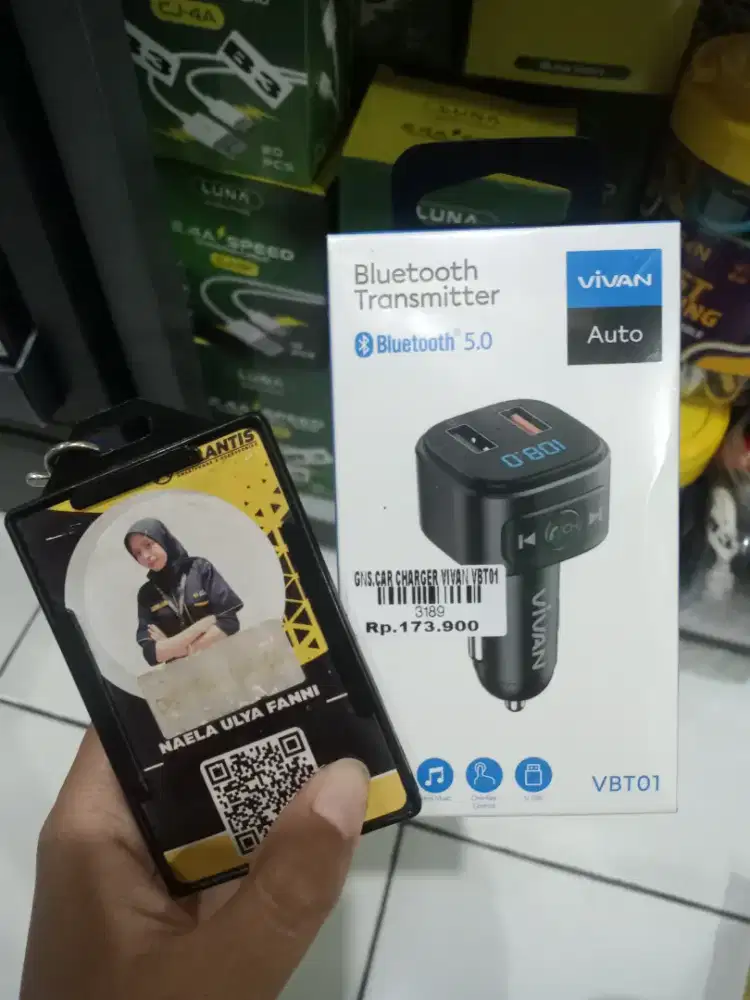 CAR CHARGER VIVAN VBT01| ATLANTIS DAHSYAT