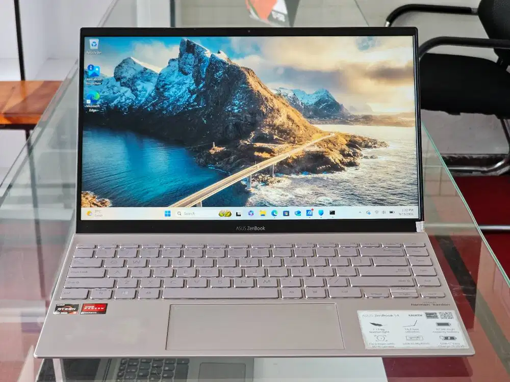 ASUS Zenbook 14 UX425IA AMD Ryzen 5 4500U Ram 8 GB SSD 512 GB