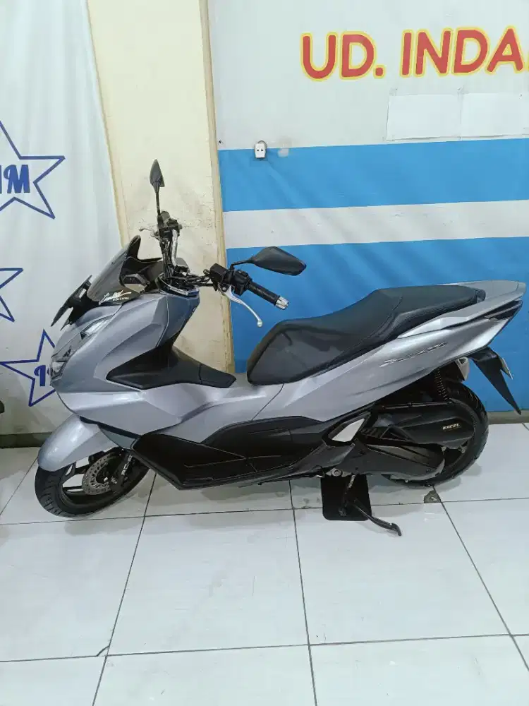 HONDA PCX NON ABS 160 2024 BISA KREDIT
